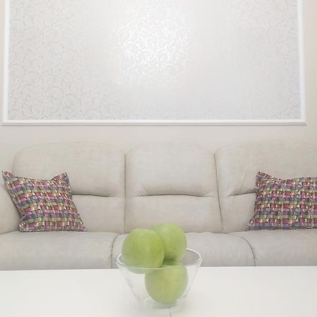 City Center Apartment Mika Belgrado Exterior foto