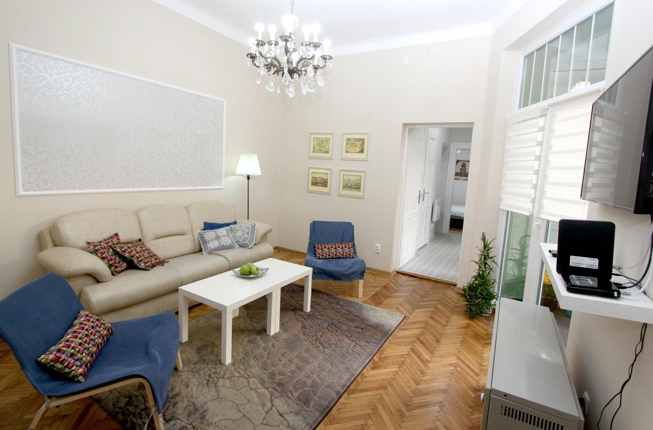 City Center Apartment Mika Belgrado Exterior foto